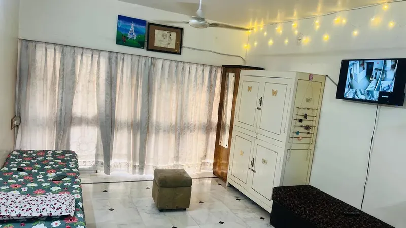 City House Girls PG common entrance lobby in Navrangpura Ahmedabad